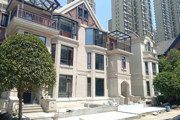 保利香槟国际(别墅),湘龙西路42号-长沙保利香槟国际(别墅)二手房