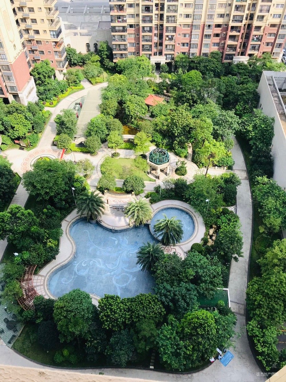 公园华府2栋看湖4房2厅靠近力沃广场公园壹号