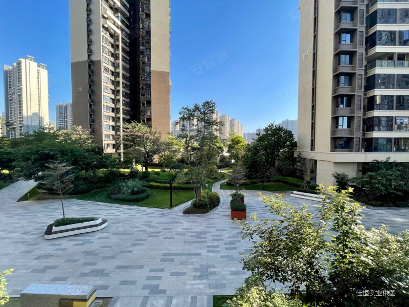 方直星耀国际4室2厅2卫124.86㎡南北191万