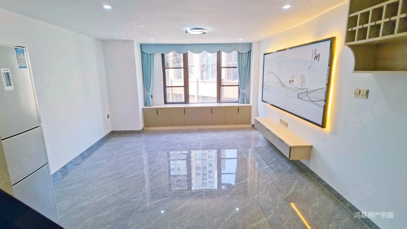 包过户,拎包入住,相当实惠的一套房