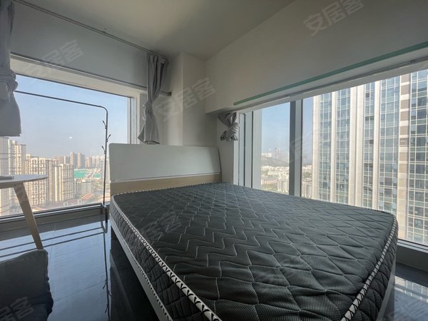 厦门思明软件园宝龙一城宝龙一城soho 边套落地窗看海 直达观音山会展