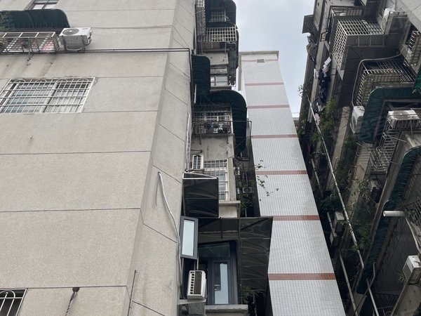 广州海珠东晓南晓阳街小区家具家电齐全 方便看房有钥