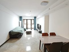 许昌魏都高铁东站雅居乐国际花园 精装拎包入住东区高铁站 胖东来旁 鹿鸣湖附近出租房源真实图片