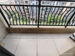 海口龙华滨海吾悦广场 碧桂园中央首府 二院附属医院 粮油市场旁 精装出租房源真实图片