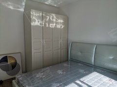 威海经区长峰急租百合世家电梯三楼东边户两室全明户型随时看房出租房源真实图片