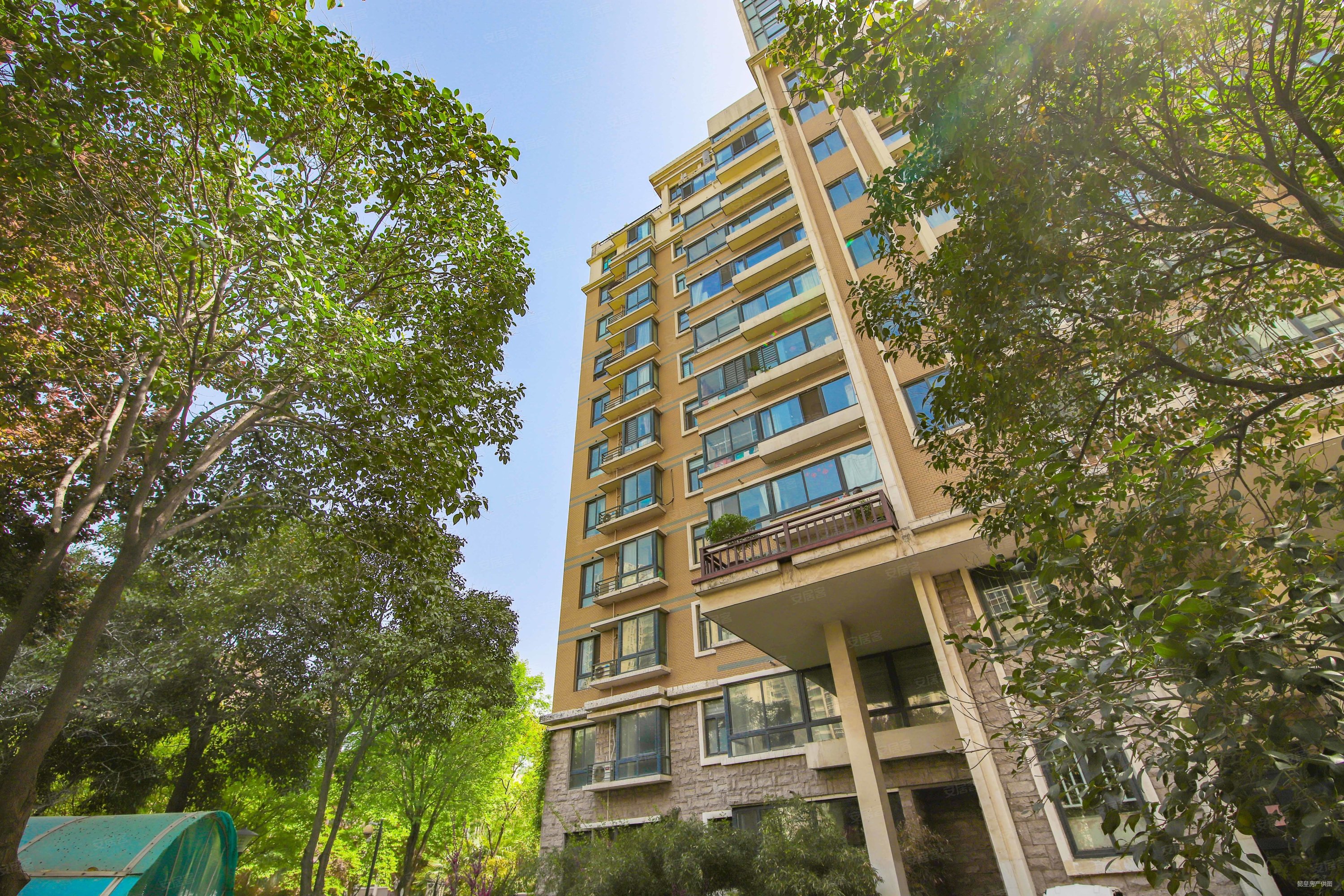 建业森林半岛公寓住宅