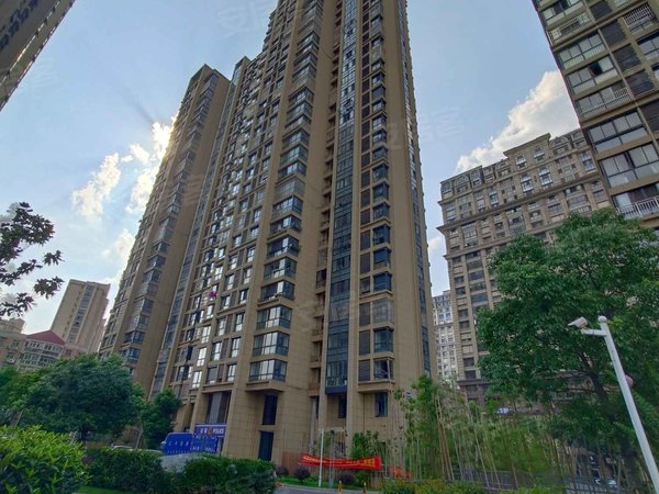 南京江宁东山玉堂花园江宁万达玉堂花园小区朝南独厨独卫卧卫分离情侣