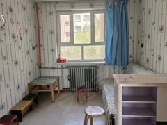 巴音郭楞库尔勒新市区可短租。棉纺厂二楼两室。出租房源真实图片