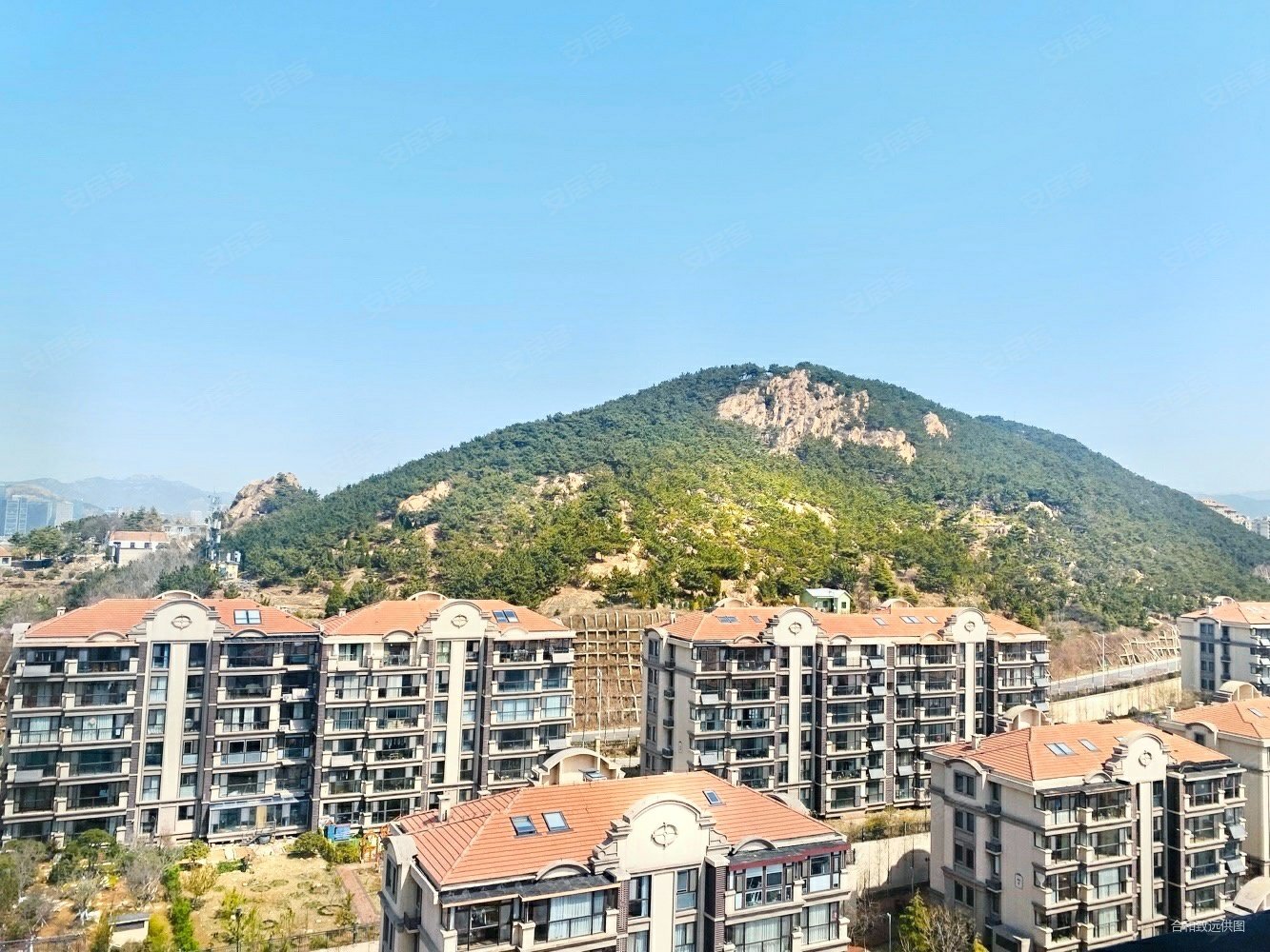 鲁商蓝岸丽舍润园精装元宝套四带车位有钥匙