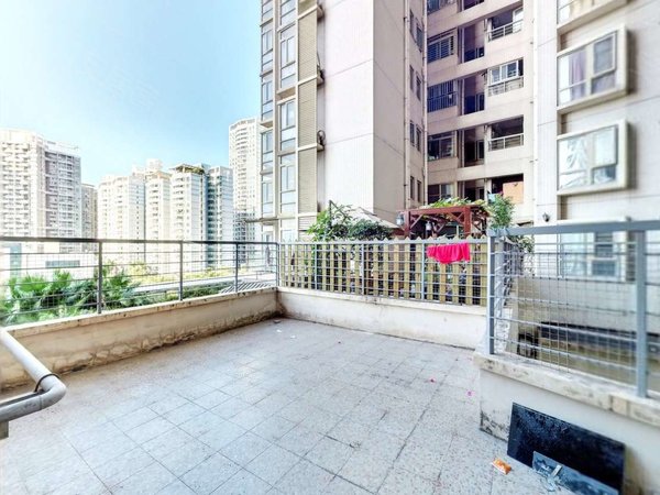 深圳宝安宝安中心区丽晶国际丽晶国际 2室2厅1卫  电梯房 78平米出租