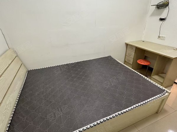 金华浦江县市中心中山花园中山南路精装公寓 兴丰客饭堂附近 汽运中心正对面 实拍出租房源真实图片