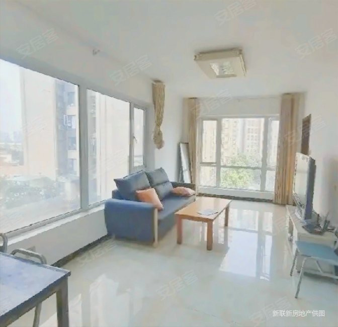成都房产网>成都二手房>武侯二手房>机投镇二手房>蓝光金双楠(2期)>