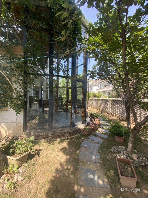 丽斯花园别墅5室3厅4卫318.1㎡南北2900万