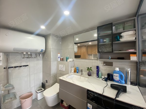 【多图】映客龙湖璟翠中心(商住楼),洋湖湿地公园租房,整租 30w豪华