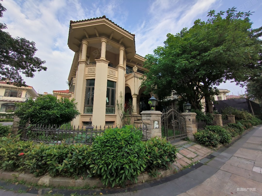 恒大御景半岛别墅