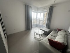 西安雁塔雁环中路租房，整租可月付，城南，明德门，，一居出租房源真实图片