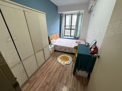 成都郫都郫筒可短租！押一付一！无中介！带空调！人民医院！有轨电车！富士康出租房源真实图片