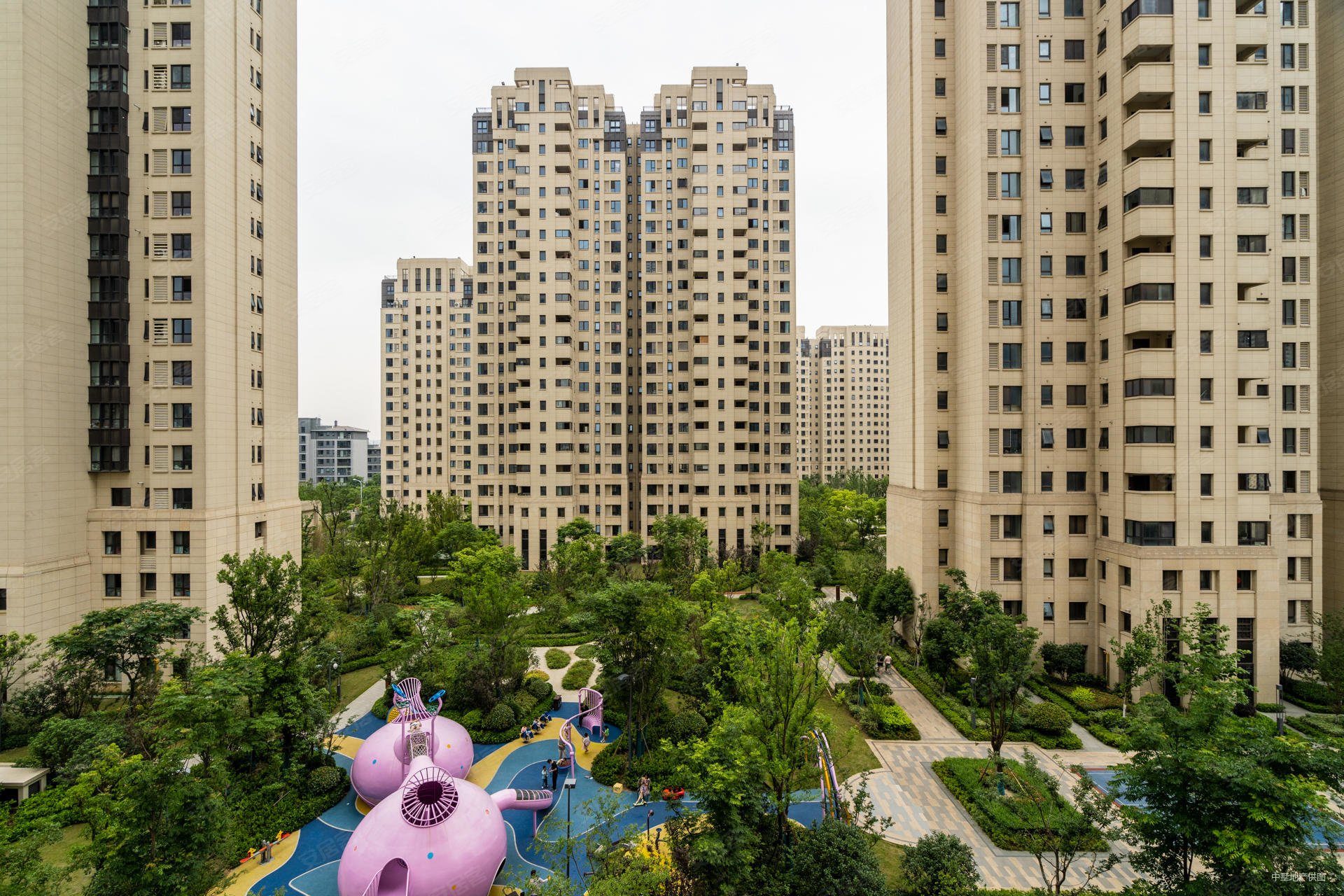 合肥房产网>合肥二手房>高新二手房>柏堰湖二手房>北雁湖金茂湾>