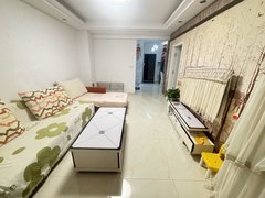 孝感孝南北城区邻 车中~工校~万事达~体育馆，北大鸿城 电梯房，精装2室！出租房源真实图片