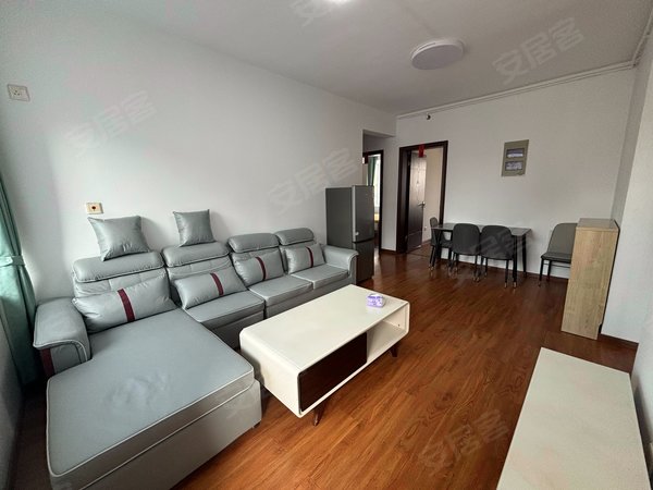 苏州常熟常熟老街金润家园金润家园 3室1厅1卫  电梯房 精装修86平米