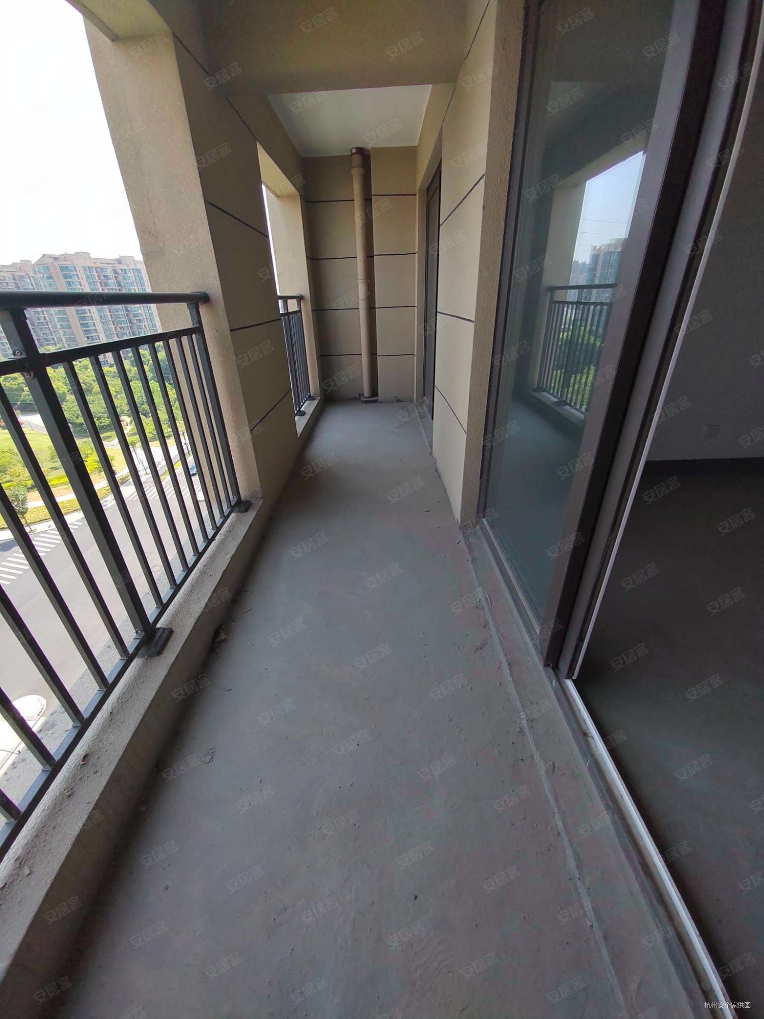 沁源公寓 购物方便 小区新 小三房 交通便捷 正规商品房