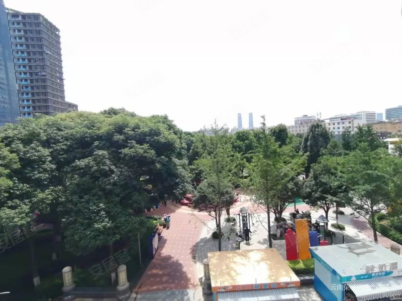 回老家急售银海尚御端头间间亮标准3房96万带关一小