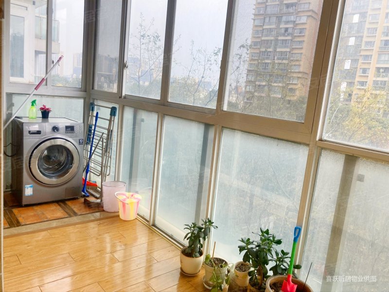 成都房产网>成都二手房>高新区二手房>理想中心二手房>南城都汇汇翠园