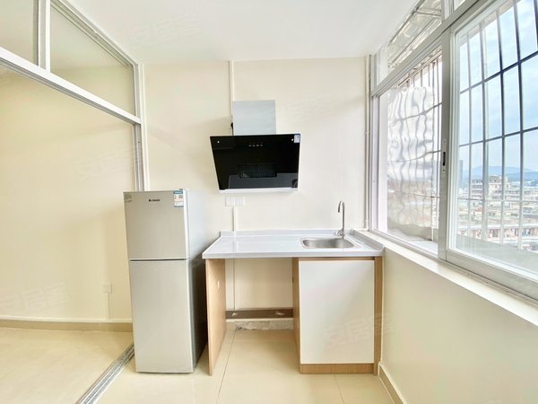 深圳龙岗爱联如意大厦爱联天光城0押金可短租可养宠物民水民电免费