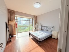 北京朝阳望京望京南朝廷公寓朝南次卧方恒望京小街SOHO东煌大厦出租房源真实图片