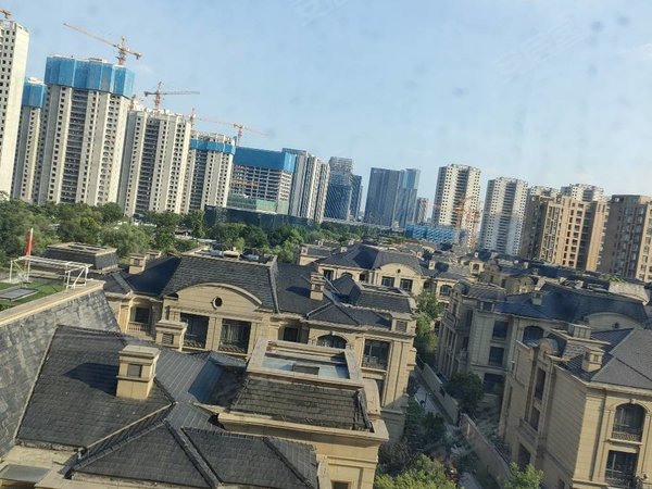 杭州临平临平东海水景城(公寓住宅)临平地铁口,理想银泰城旁,东海水景