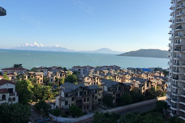 碧桂园十里银滩观山海