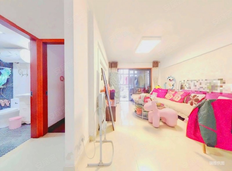 鼎泰花园 近地铁 精装修 位置安静,看房方便 楼层好诚心出售