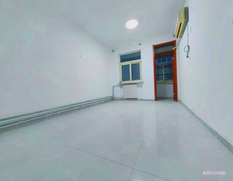 动物园商圈四院宿舍精装两室一厅双气4楼有钥匙