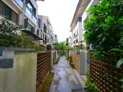 >李霞发布于2018年01月02日0人觉得很赞特色【小区户型】翰林苑别墅