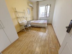 北京昌平霍营138霍营 龙跃苑三区 精装修大次卧 到地铁很近 随时看房出租房源真实图片