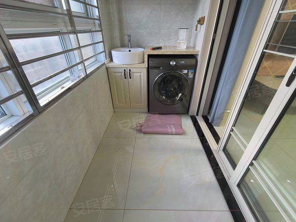 睢宁县睢宁城区睢宁城区中心巴黎都市巴黎都市电梯两室，家具家电齐全！拎包即住！出租房源真实图片