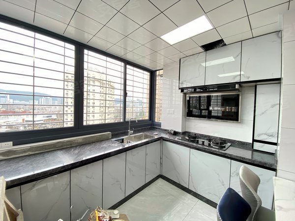 厦门思明长青路嘉华大厦松柏 长青路 全新精装修 手次出租 电梯中层