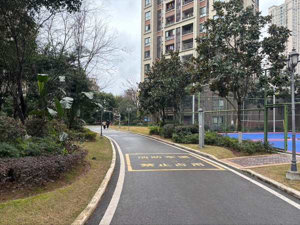 重庆合川钓鱼城街道马赛庄园花滩马赛庄园洋房跃层 带衣帽间 住家装修