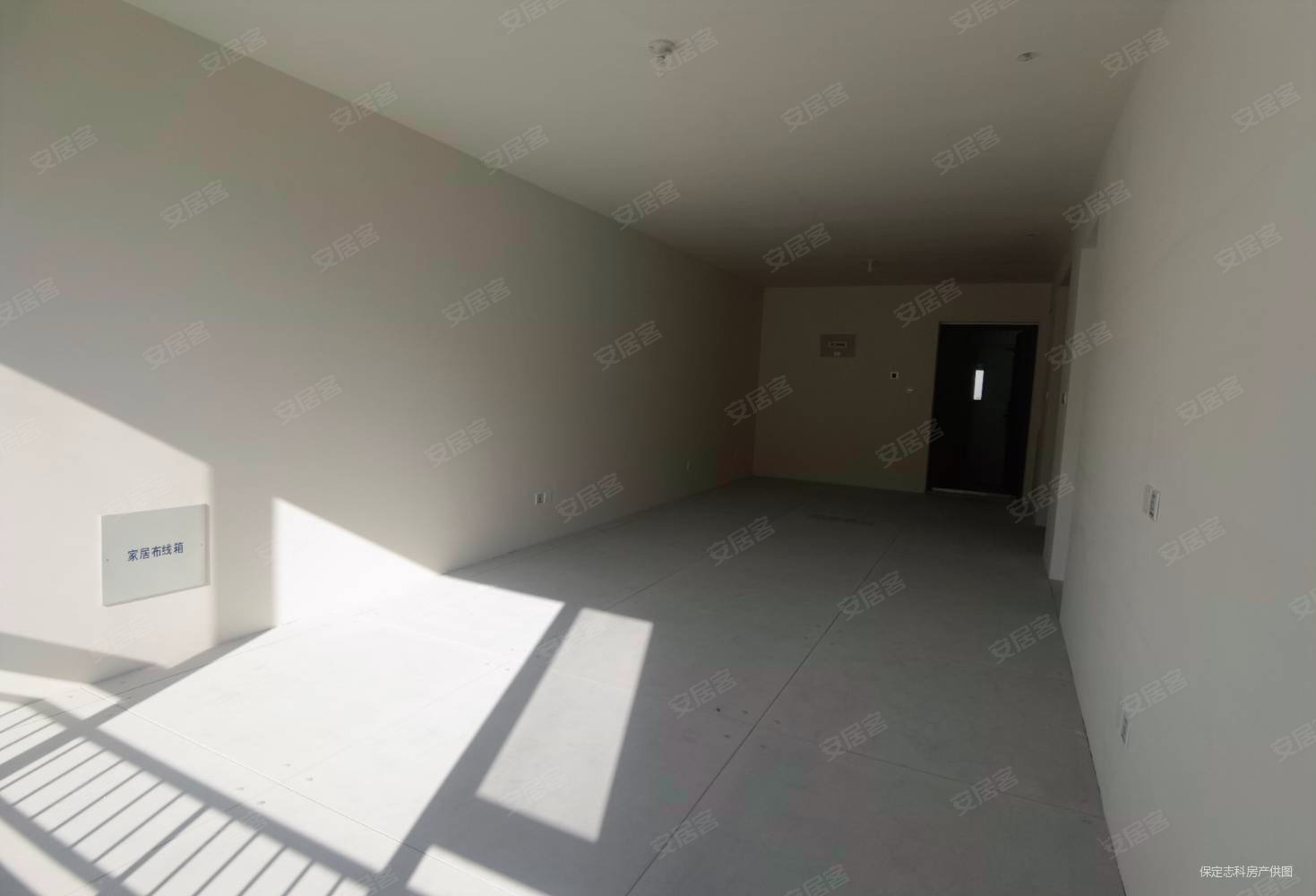 御景风荷3室2厅2卫133.64㎡南北119.8万