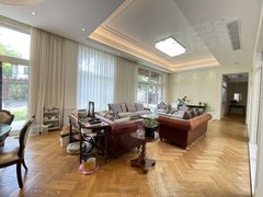 上海闵行浦江业主认证经纪人I浦锦地标豪宅，纯独栋社区，自住首租美式风精装出租房源真实图片