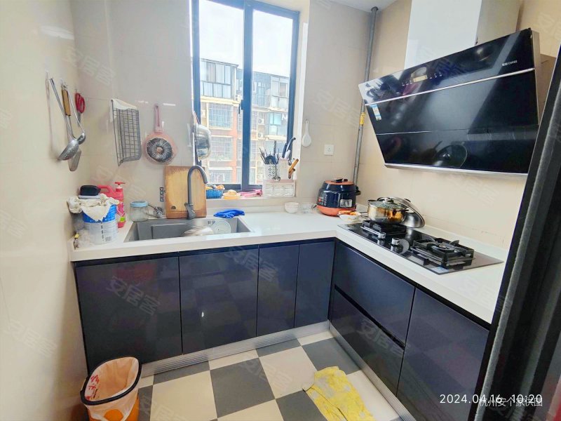 商业配套成熟 临地铁 楼龄新 商品住宅 高楼层视野好,西溪花城二手房