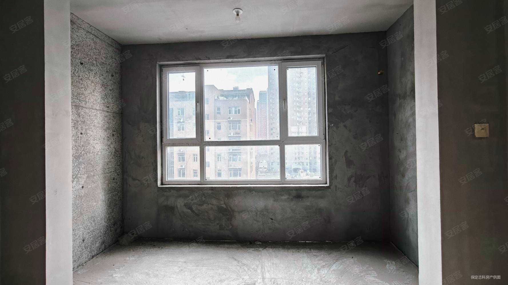 丽景华庭3室2厅2卫165㎡南北131万