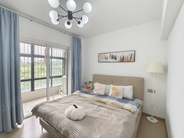 联建新苑四区丨独门独户单身公寓高清投影仪万达旁地铁旁看房随时