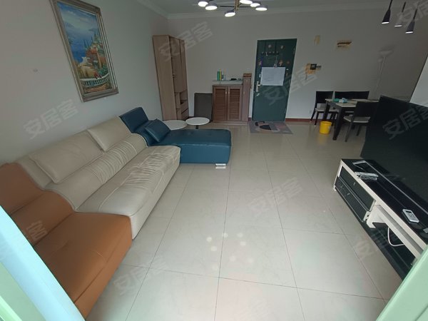 深圳南山南山中心区缤纷假日9号线南山书城站口缤纷假日豪园朝南大