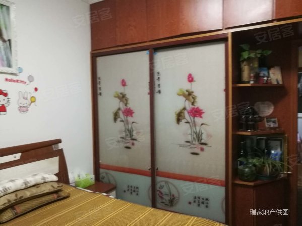 龙河家园 2楼两室 南北通透 无公摊面积近农贸