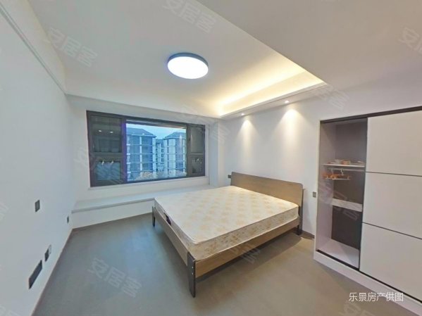 新上急售精装好房家具家电全留赠车位看中价格可谈