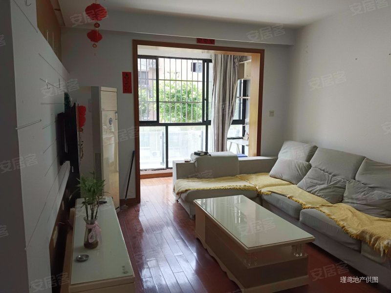 绿地康桥新苑 南北通透 临地铁