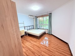 北京朝阳双井双井国贸 百环家园东区，正规大主卧 随时入住出租房源真实图片