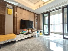 十堰茅箭茅箭周边上海路 恒大城一期 电梯高层 豪装三室  家具家电齐全出租房源真实图片