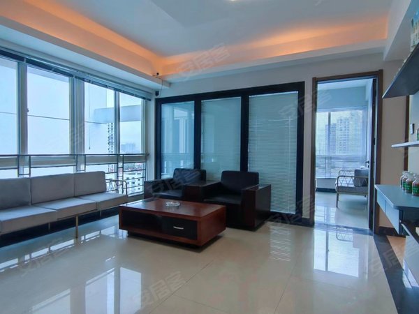 海口龙华滨海美银大厦国贸玉沙 美银大厦 3室2厅2卫 199平 精装修